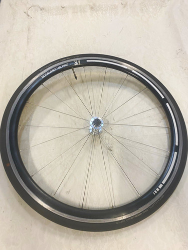Accelero front wheel 700c - front,