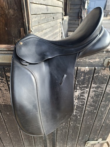 Bates caprilli dressage saddle - bates,
