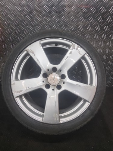 Mercedes class 2011 wheel - e,