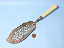 Antique Silver Plated Openwork FISH SLICE Server JP or SP Monogram