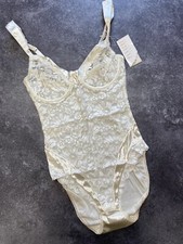 Ivory Ladies Panache Floral
