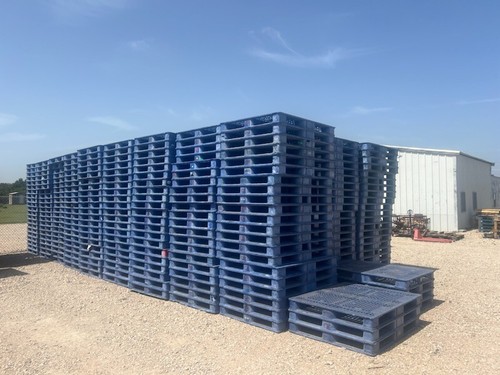 44x56 beverage can plastic - can,