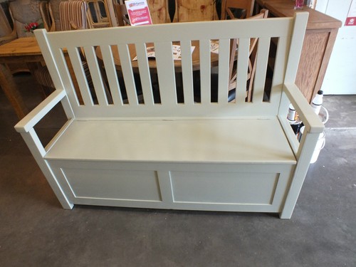 Painted slat back monks - 4',