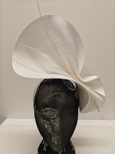 White large straw - straw, fascinator