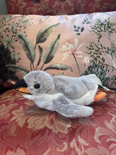 Anna club plush - anna,
