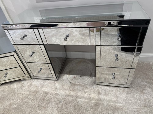 Mirrored glass dressing table - dressing,
