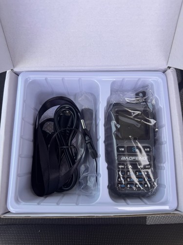 Baofeng mini 5w - uv-5r,