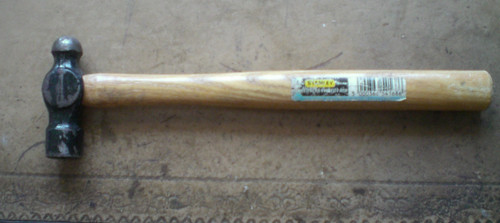 Stanley 8oz ball pein hammer - ball,