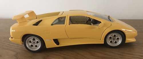 Vtg burago scale - burago,