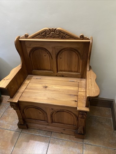 Solid wooden pine - wooden,