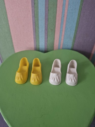 Vintage pedigree sindy doll - ,