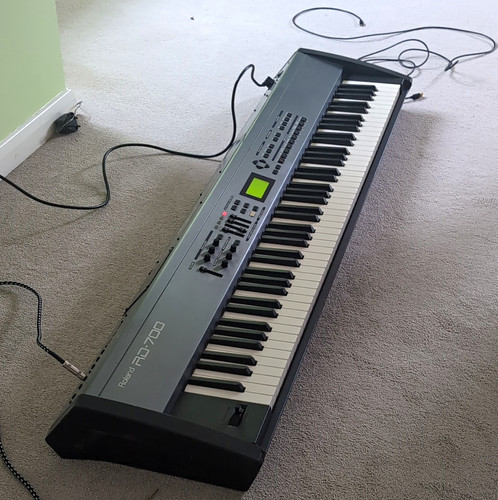 Roland 700 key digital - rd-700,