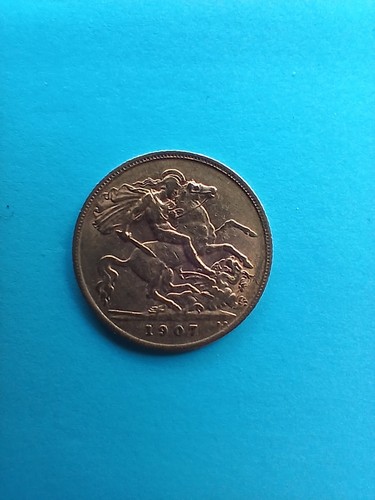 1907 gold half sovereign - half,