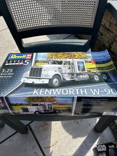 Revell kenworth w 900 - kenworth, w-900