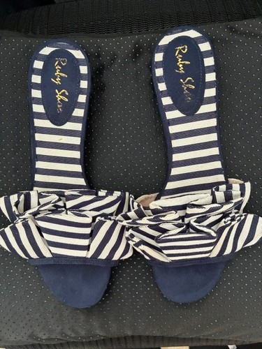 Alexa ruby shoo navy - ruby,