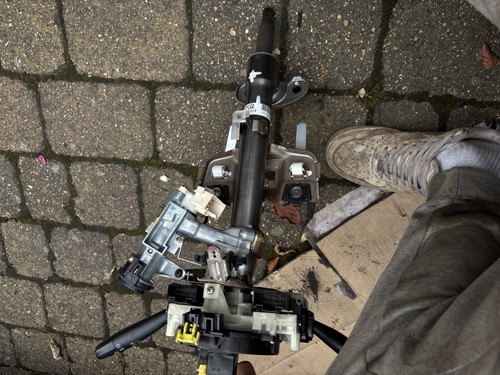 Toyota starlet steering column - toyota,