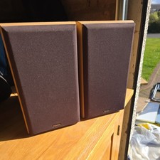 PR. DENON BOOKSHELF SPEAKERS