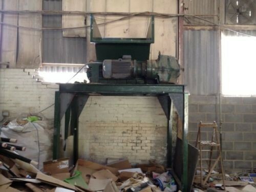 Shredder satrind industrial - shredder.,