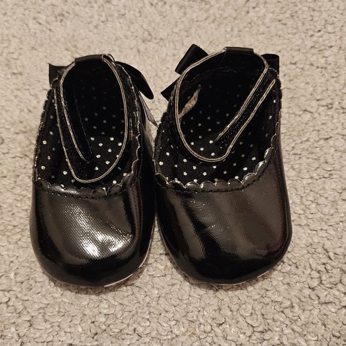 Baby girls pram shoes - baby,