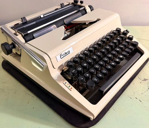 1978 erika model portable - erika,