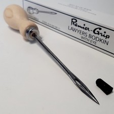 Lawyers Bodkin with Eye 18cm -