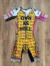 LOVE THE PAIN “PUNK”