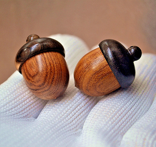 Carved sandal wood ojime - 2, x