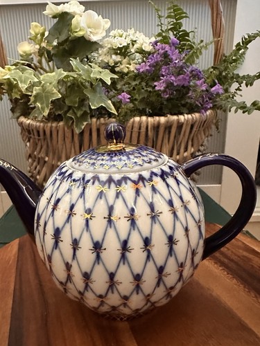 Vintage lomonosov ussr tea pot - ussr,