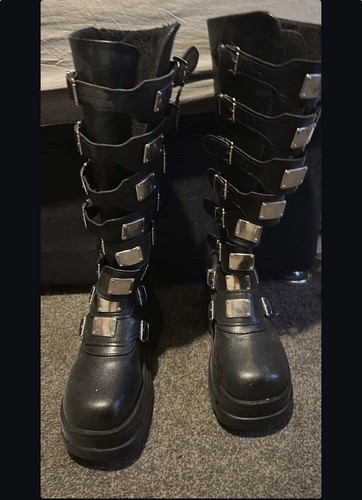 Platform gothic boots - size, 5