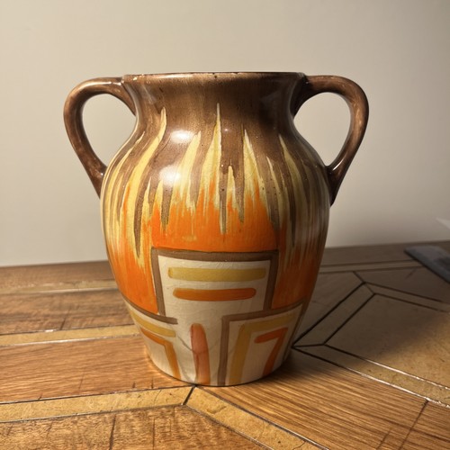 Wadeheath hand painted shape - hand,