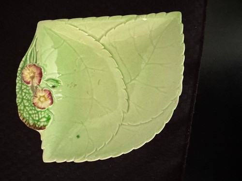 Carlton ware 2036 - ware, primula