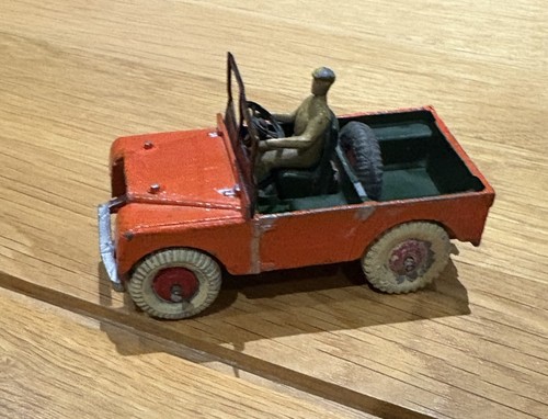 Dinky toys meccano land rover - dinky,
