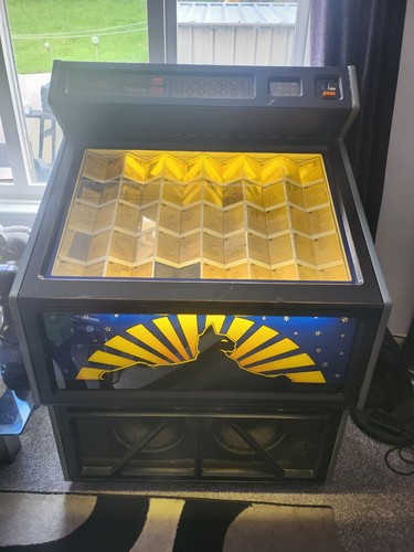 Jukebox machine used 1st - used,