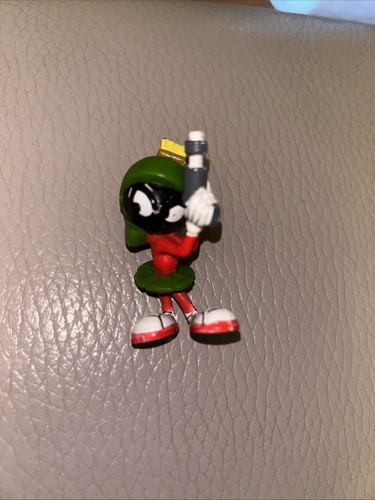Looney tunes figure marvin - tunes,