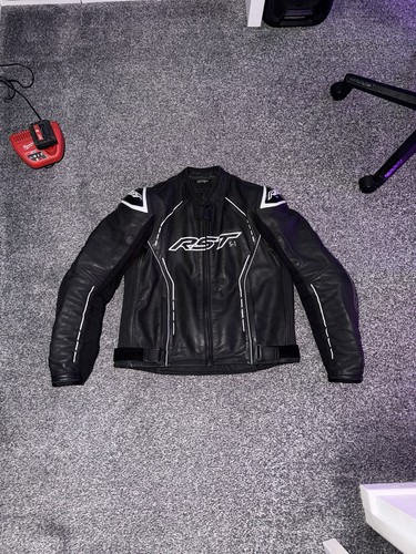 Rst leather jacket - s1,
