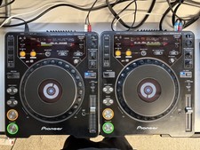2 x Pioneer CDJ-1000 Mk3 CDJ