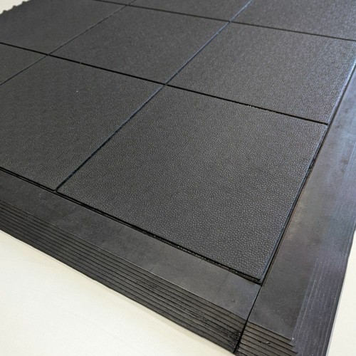 Interlocking rubber gym mat - interlocking,