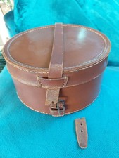 Vintage Round Leather Collar