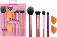 Real Techniques Makeup Brush Set Everyday Essentials + Makeup Sponge Kit