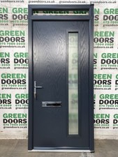 FRONT DOOR WITH TOPLIGHT