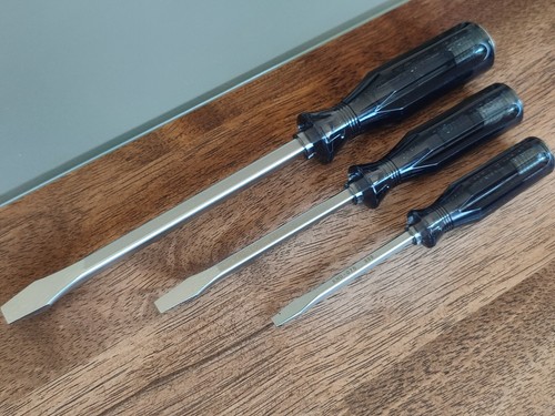 Tone flat screwdriver set - flat,