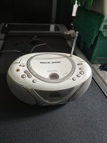 Bush digital sound portable - bush,