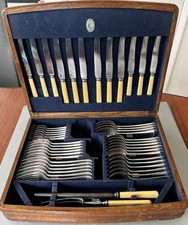 Vintage silver plated Mappin & Webb rattail 48 piece cutlery canteen oak box