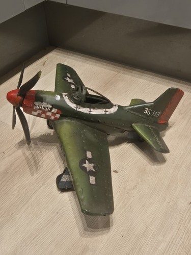 Vintage model toy - toy, p51d