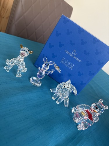 Crystal world disney showcase - crystal,