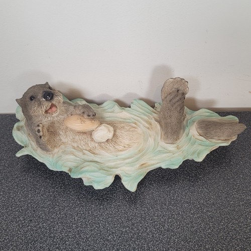Castagna otter figure made - castagna,