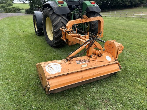 Humus heavy duty verge tractor - heavy,