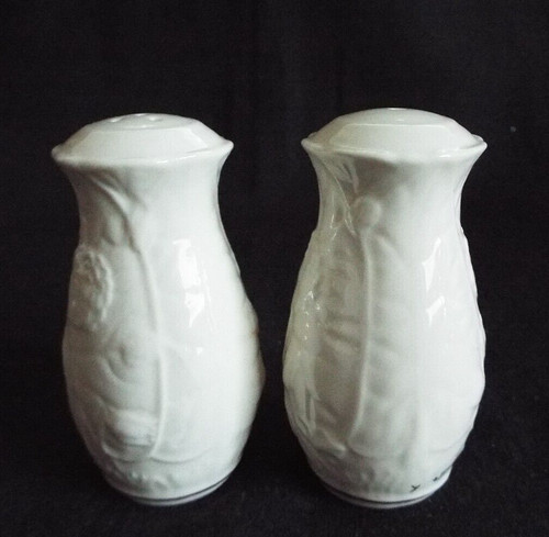 Belleek serenity salt - belleek,