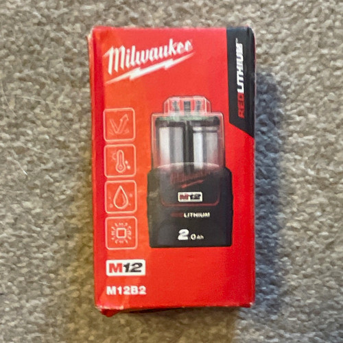Milwaukee m12 redlithium - milwaukee,