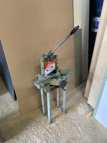 Used orteguil mitre guillotine - mitre,